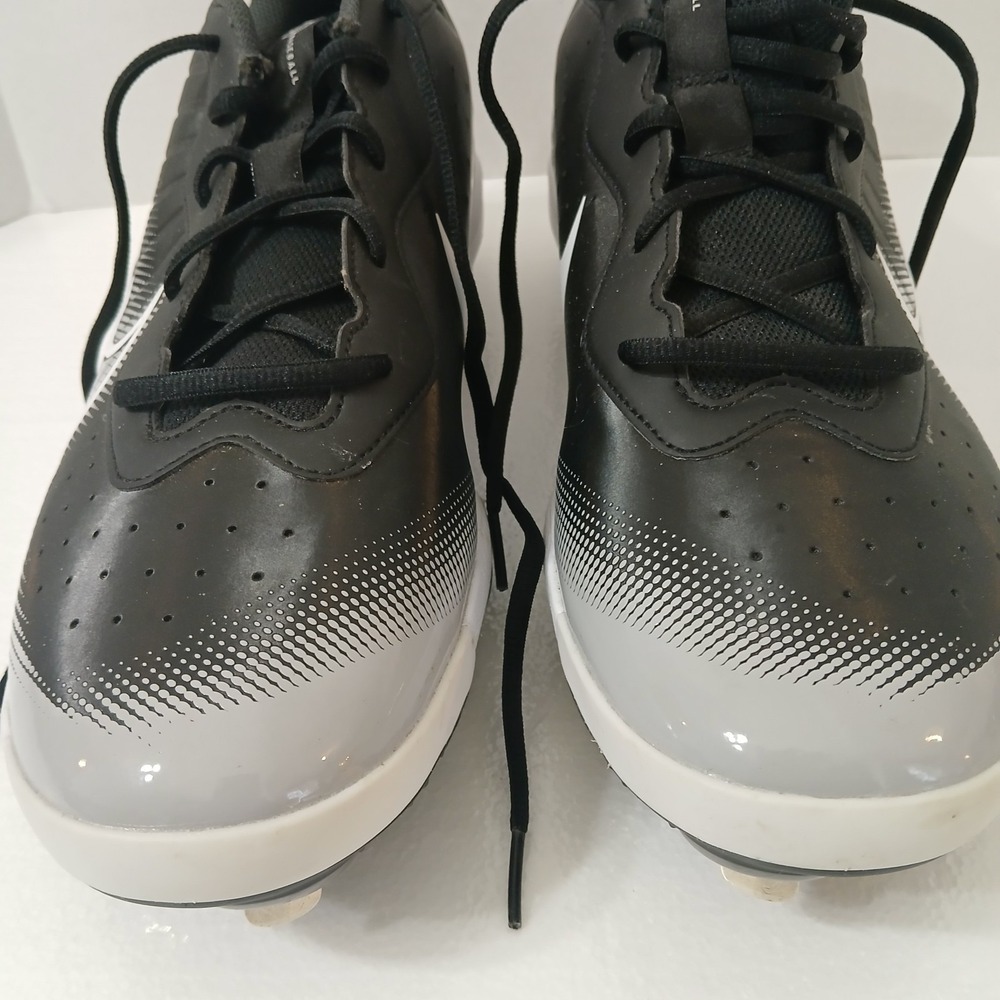 Nike  Alpha Huaraches Varsity 4 Mens Size 14 DJ6516 010 Black And Silver Cleats
